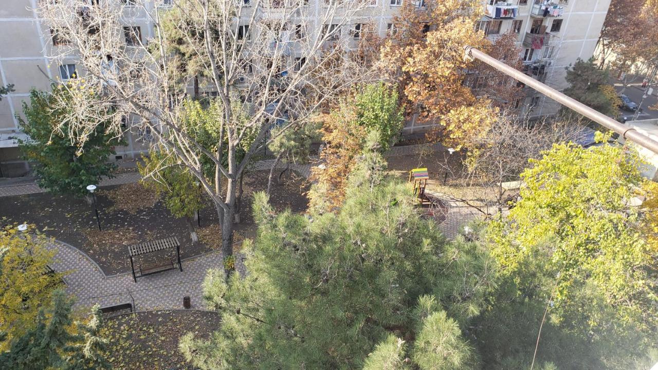 Lovely Apartment Tbilisi ภายนอก รูปภาพ